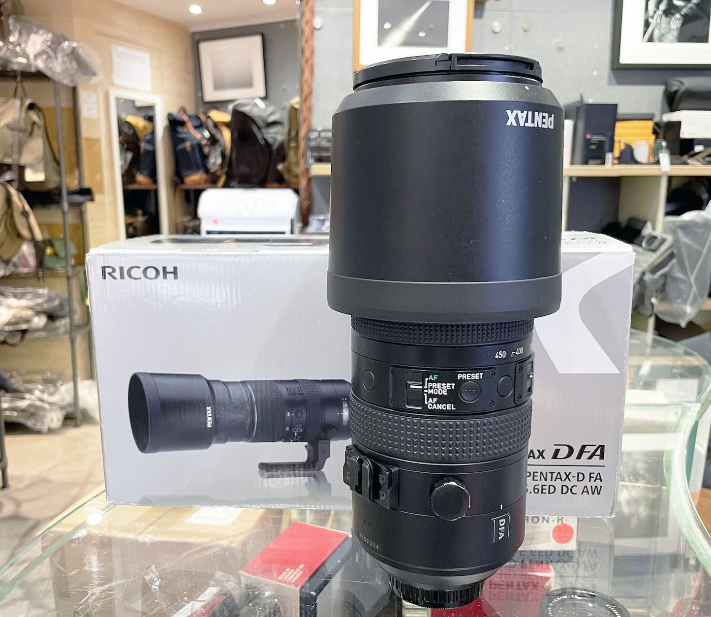 HD Pentax DFA 150-450mm/F4.5-5.6mm ED DC AW