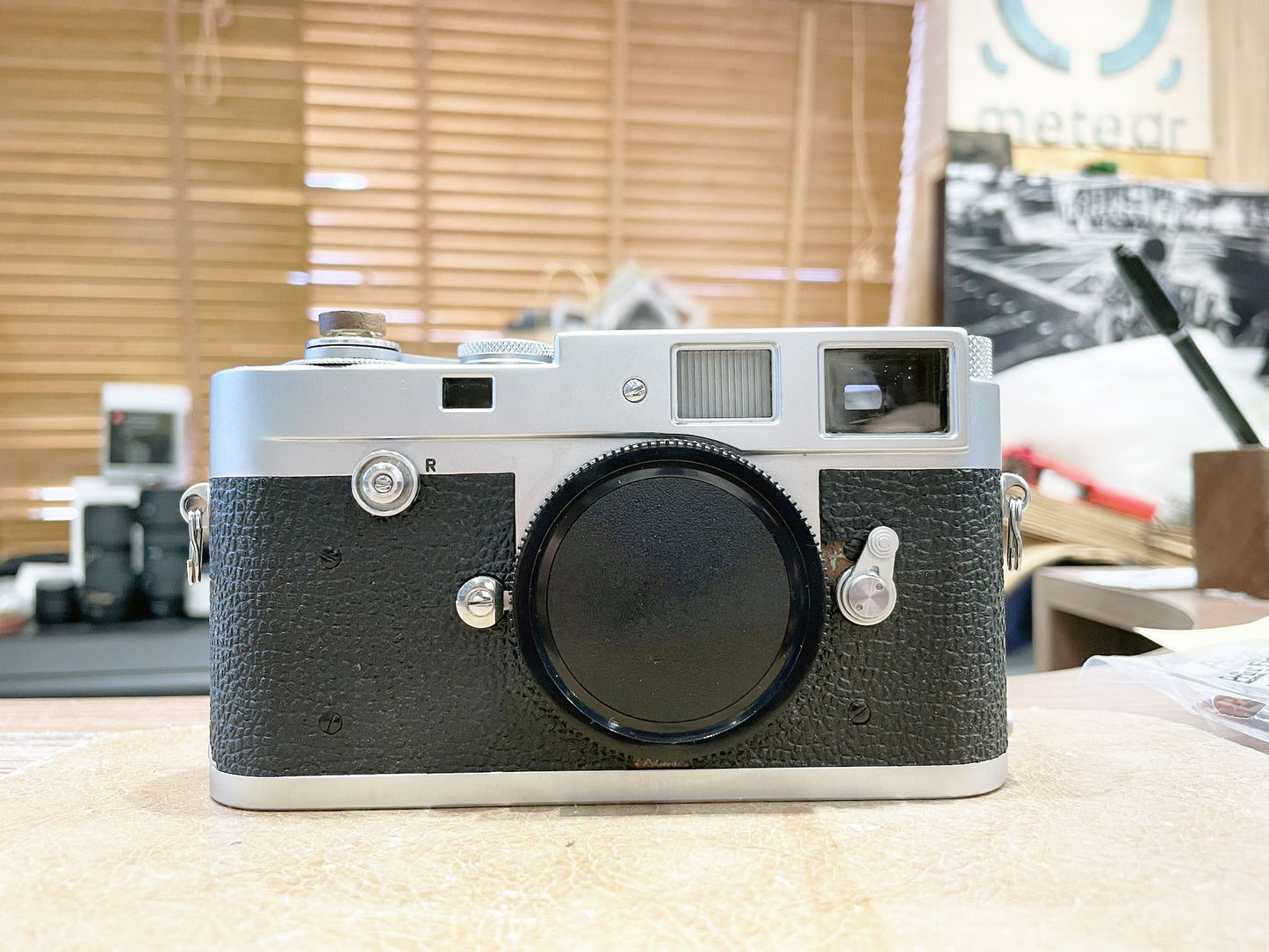 Leica M2 button Rangefinder Film Camera Silver