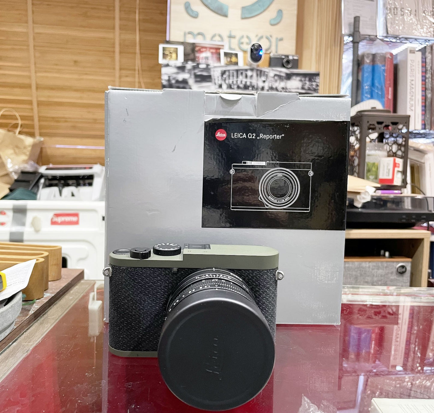 Leica Q2 Reporter Digital Camera 19064