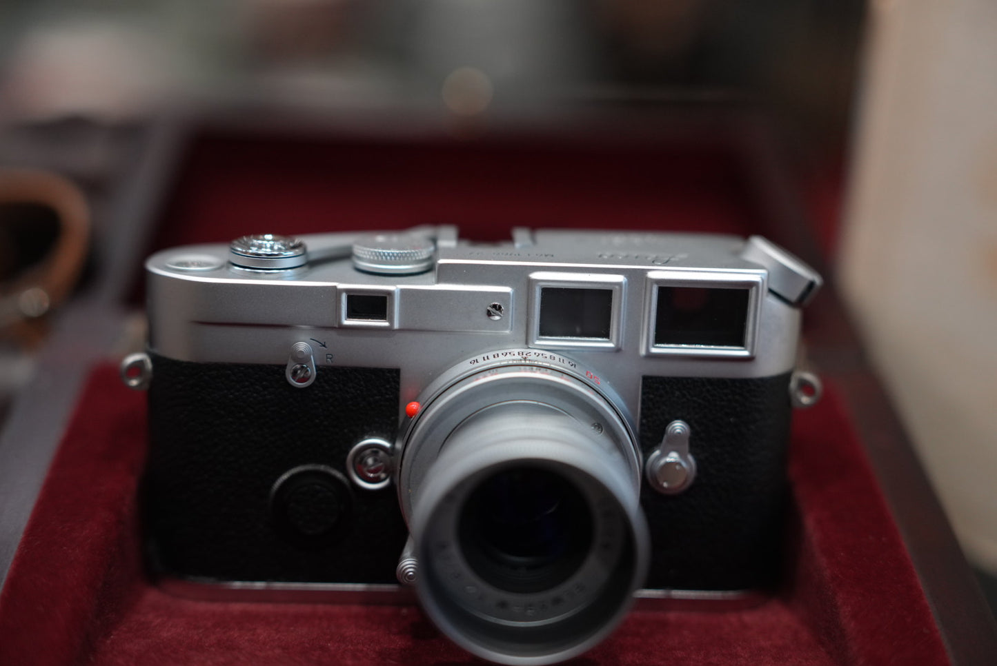 Leica M6J Film Camera With Elmar-M 50Mm F/2.8 Set 10440