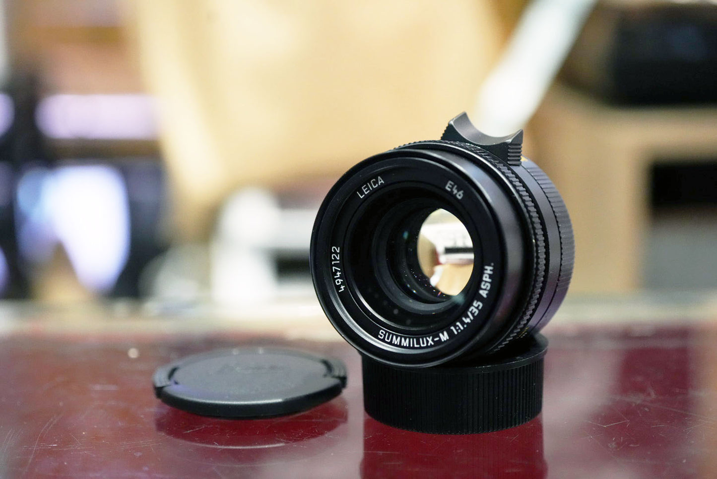 Leica Summilux-M 35mm F/1.4 FLE ll (Used)