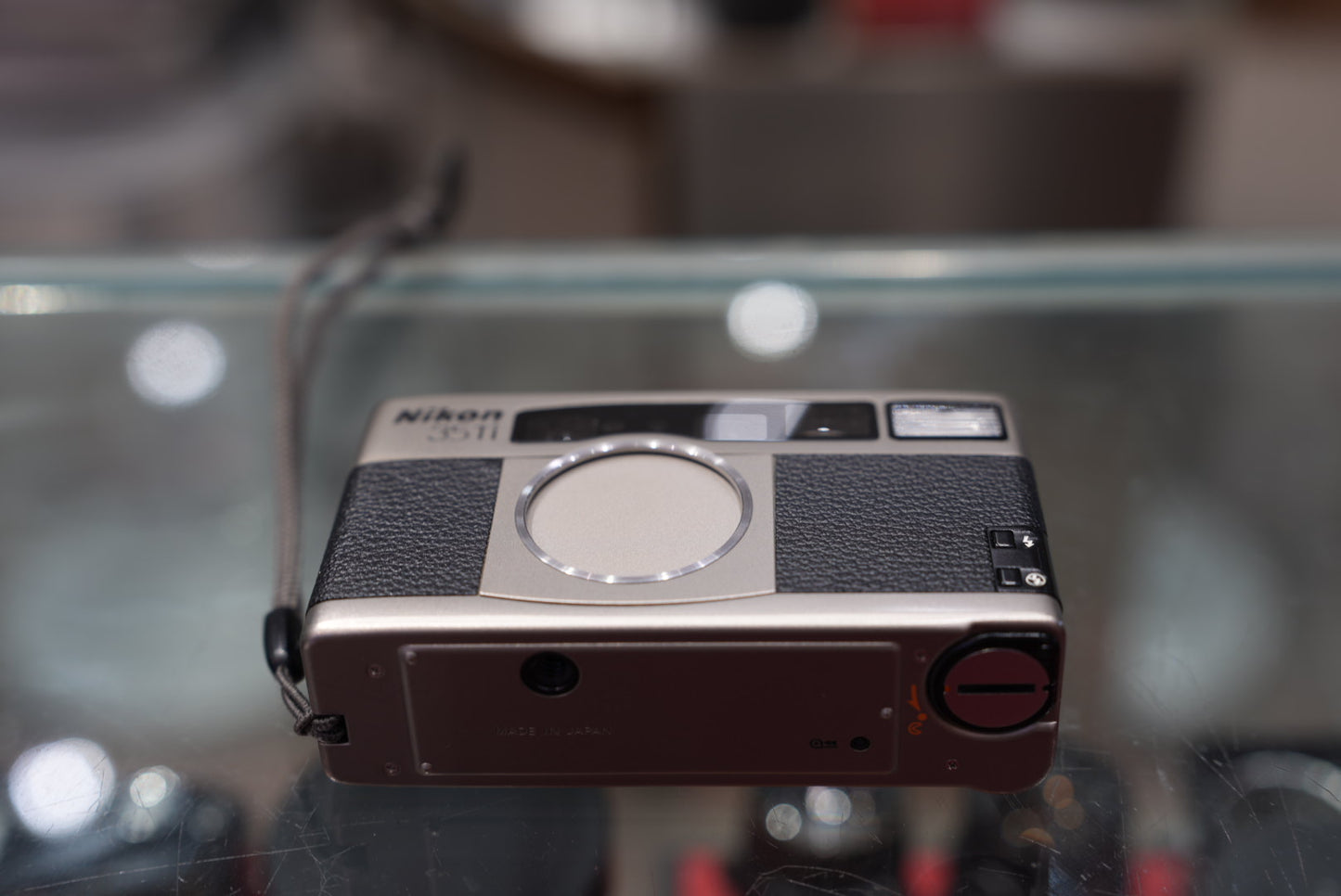 Nikon 35 Ti Point&Shoot Film Camera #5041300