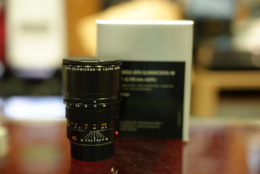 Leica Apo Summicron-M 90mm F/2 Asph #4251852