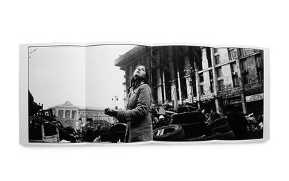 Larry Towell  The History War (Signed Edition Gost) 簽名版