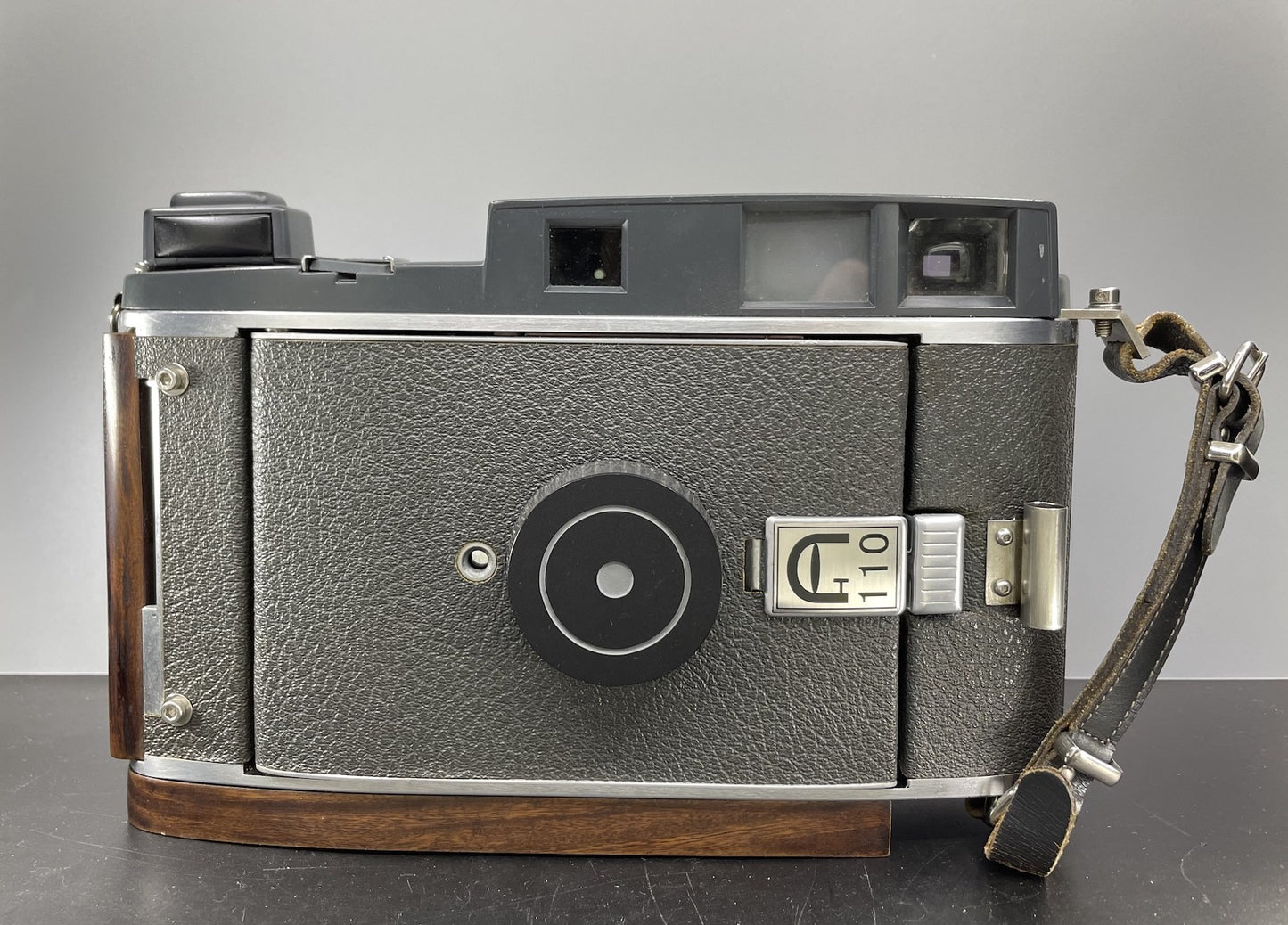 Polaroid 110A Film Camera 4x5 (lareg format) Rangefinder coupling