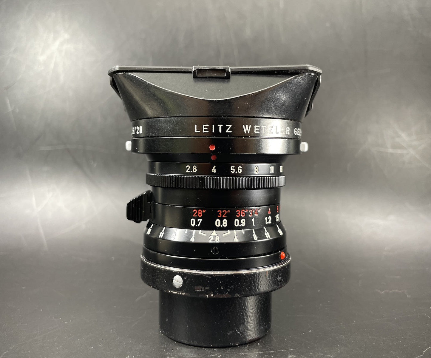 Leica Elmarit 28mm F/2.8 v1 Red Canada (re-Painted Black Paint)