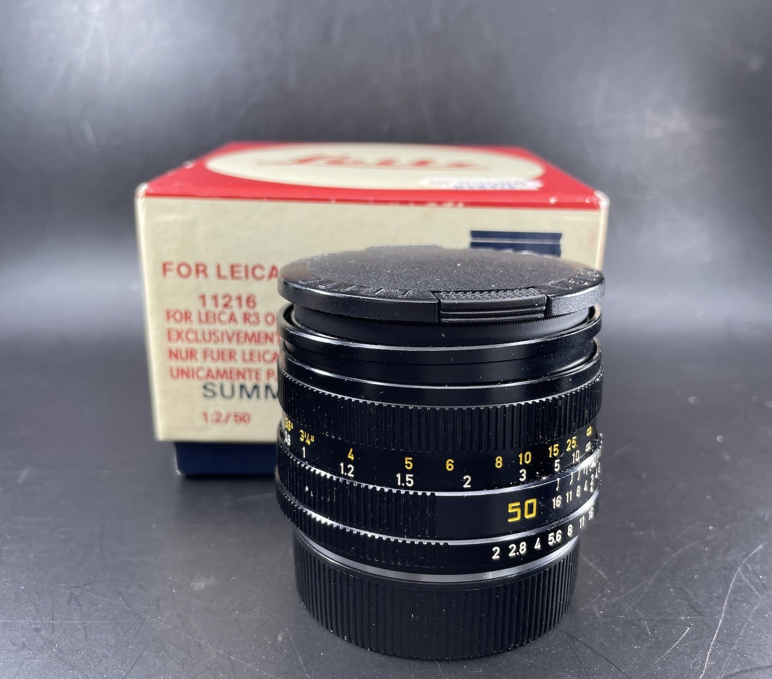 Leica Summicron-R 50mm F/2 Canada