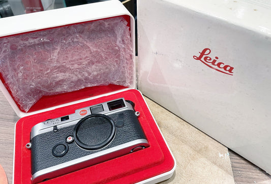 Leica M6 0.72 Classic Film Camera Silver Panda