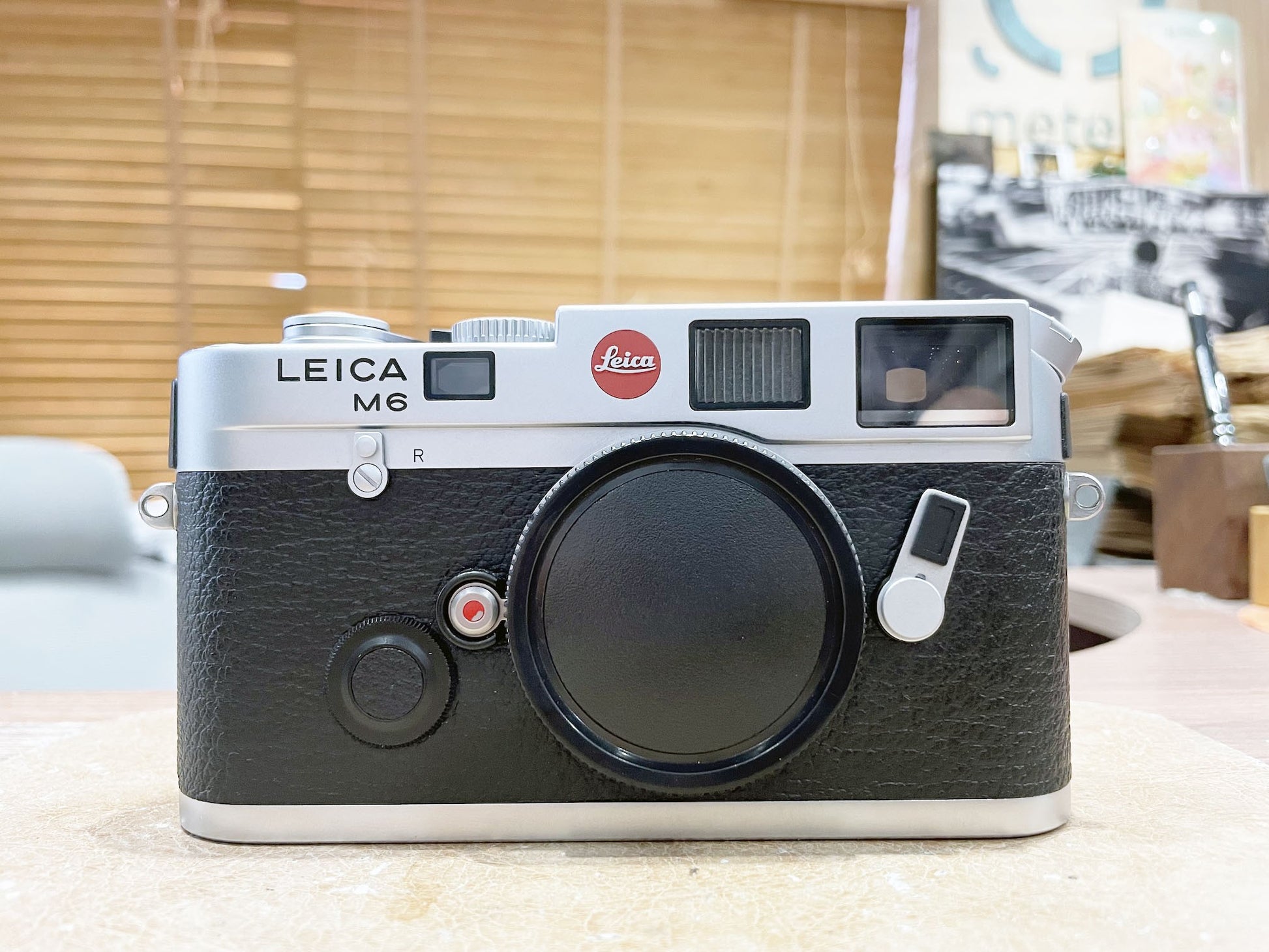 Leica M6 Rangefinder Film Camera Classic Silver - Main Image