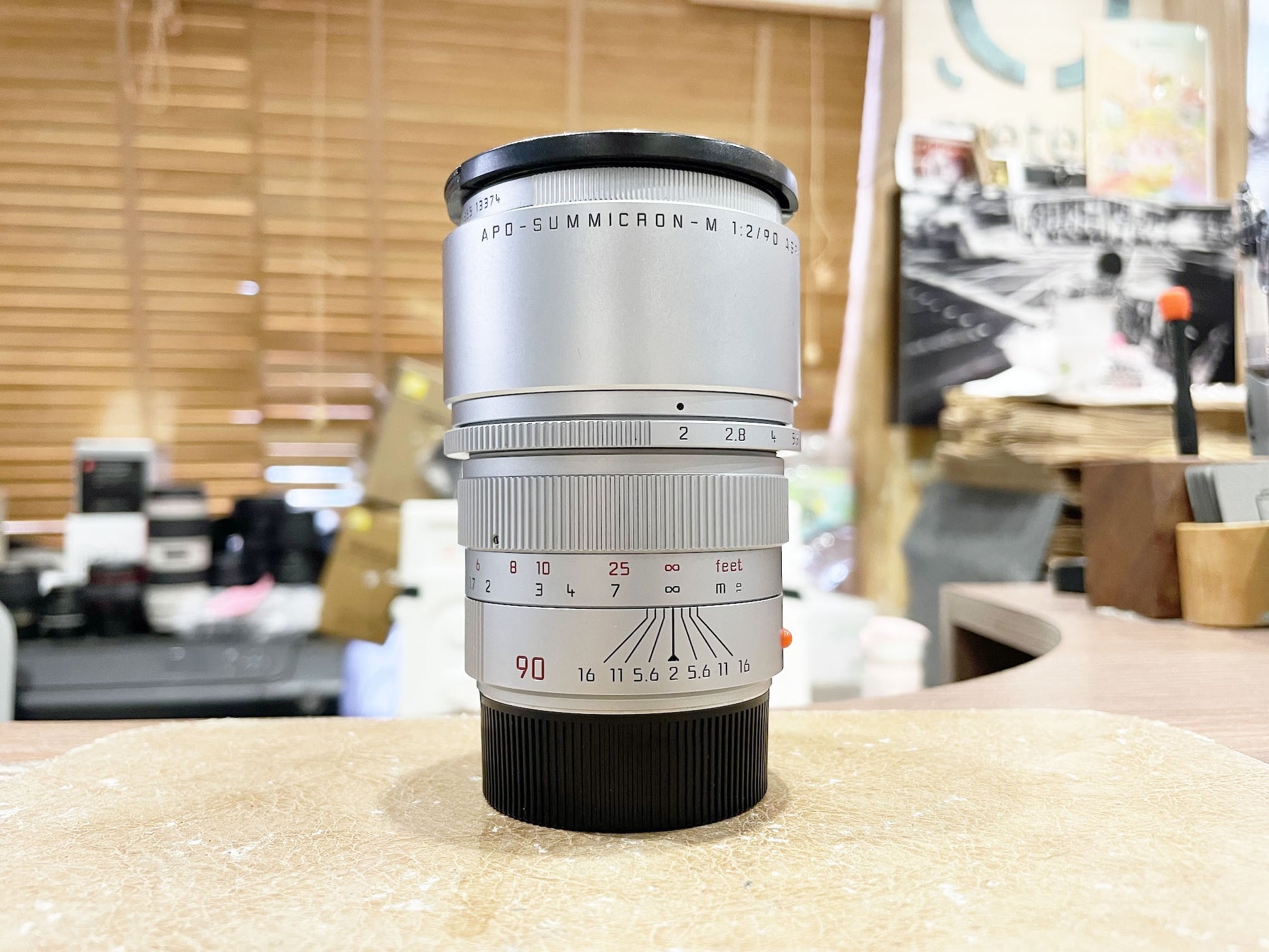 Leica APO-Summicron-M 90mm F2.0 ASPH Silver Chrome USED 90APO