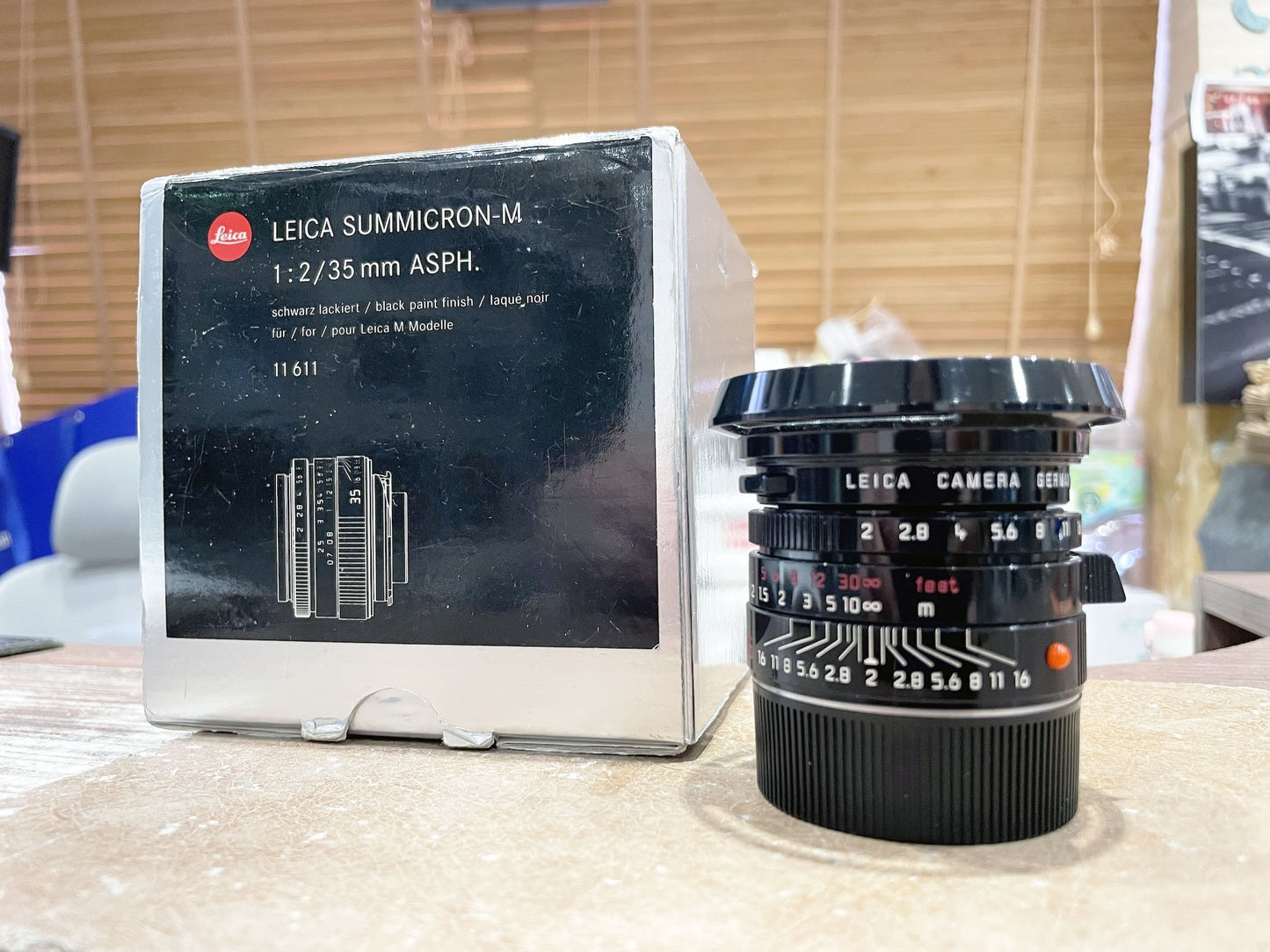 Leica Summicron-M 35mm F/2 ASPH Black Paint 11611