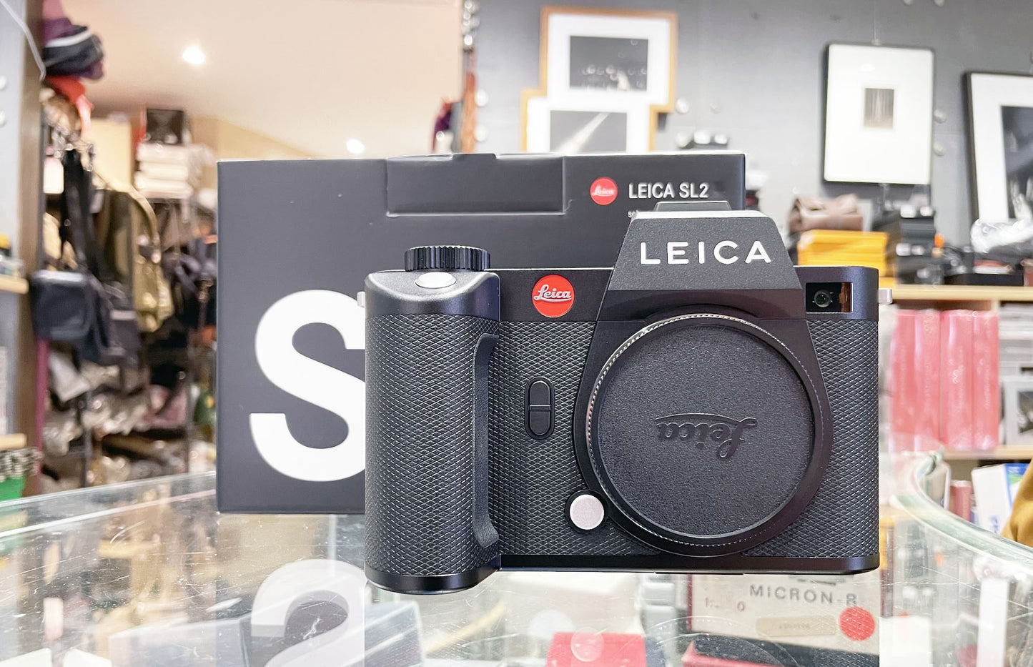 Leica SL2 Mirrorless Camera (Black)