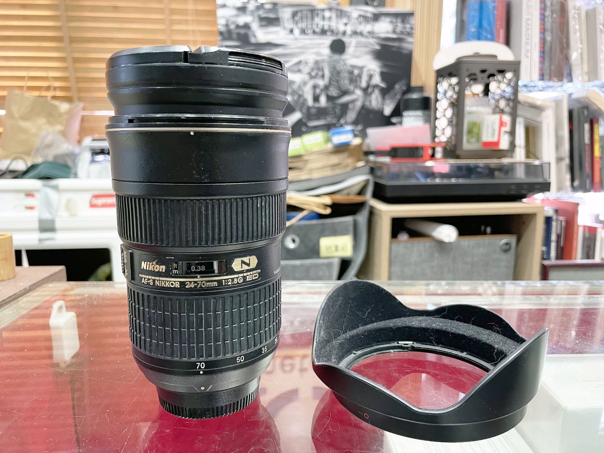 Nikon AF-S Nikkor 24-27mm F/2.8 G ED