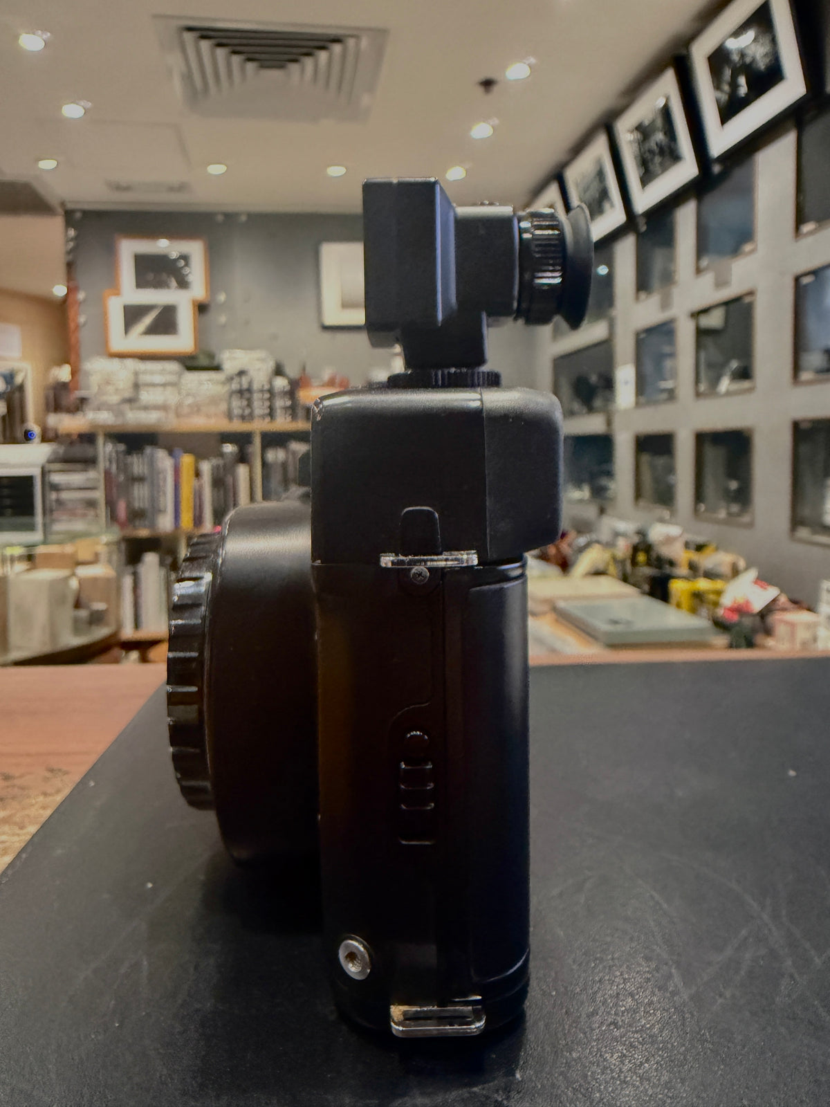 Mamiya 7 II Black Medium Format Rangefinder Camera with 65mm f/4 & 43mm f/4.5 Lenses
