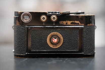 Original black paint Leica M2 (no self-timer) with leica Summicron-M 50/2v.2 rigid