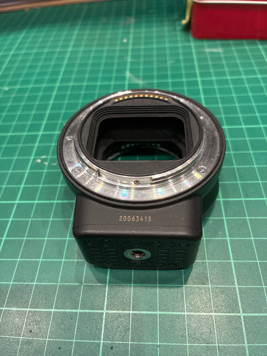 Nikon FTZ adapter