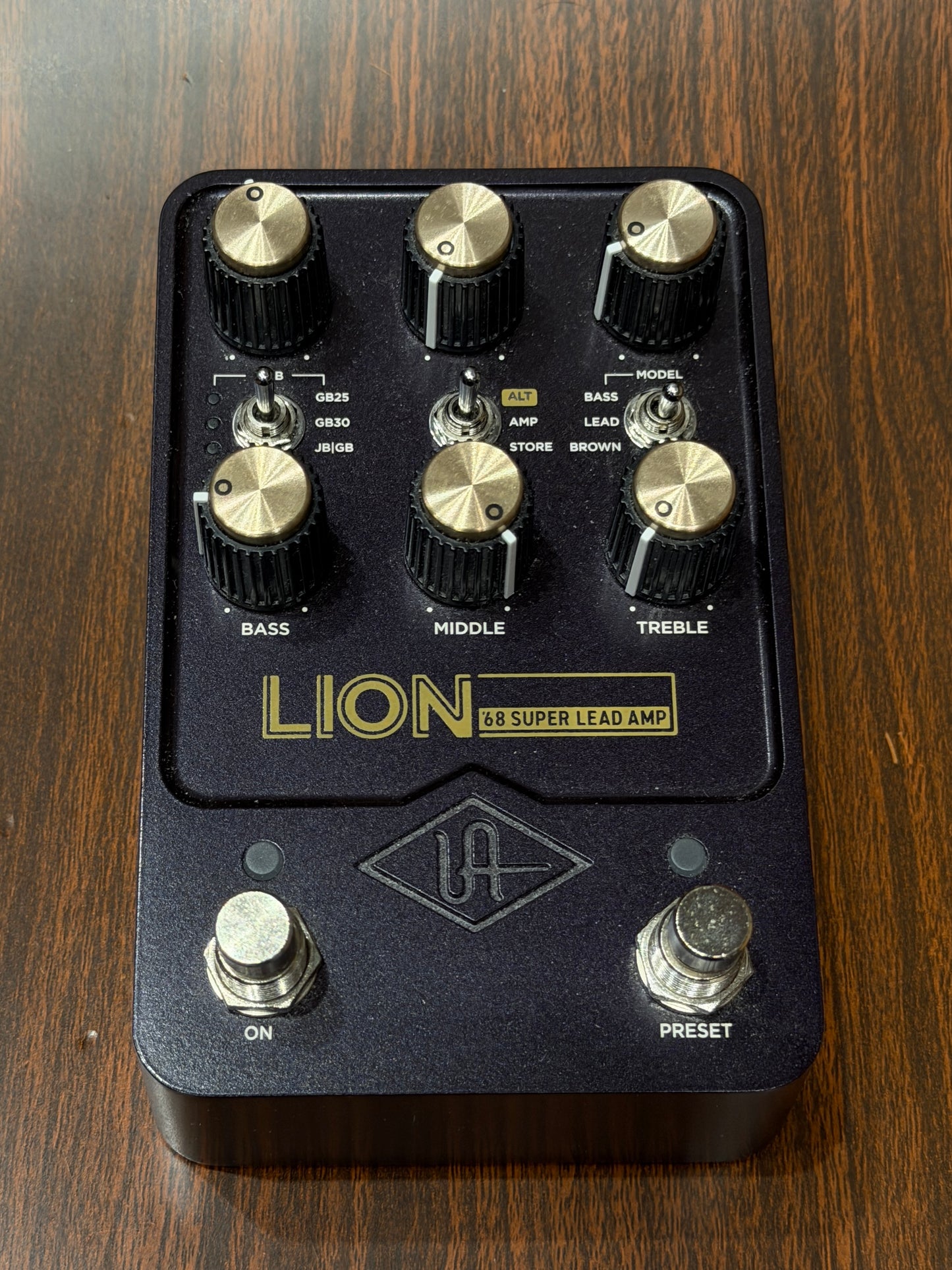 Universal Audio UAFX Lion '68 Super Lead Amp Guitar pedal