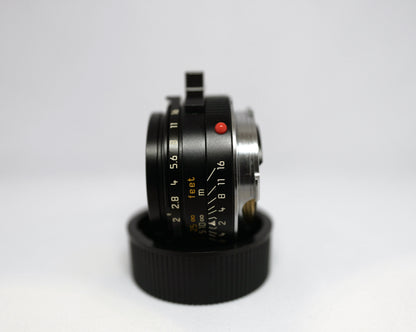Leica Summicron 35mm F/2 Black (7 Elements) with hood and box #3604809