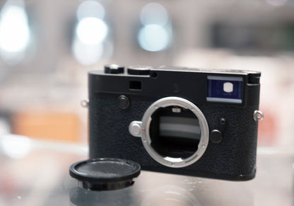 Leica M10-P Digital Camera Black 20021 #5326889