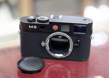 Leica M8 Digital Camera Black #3111798
