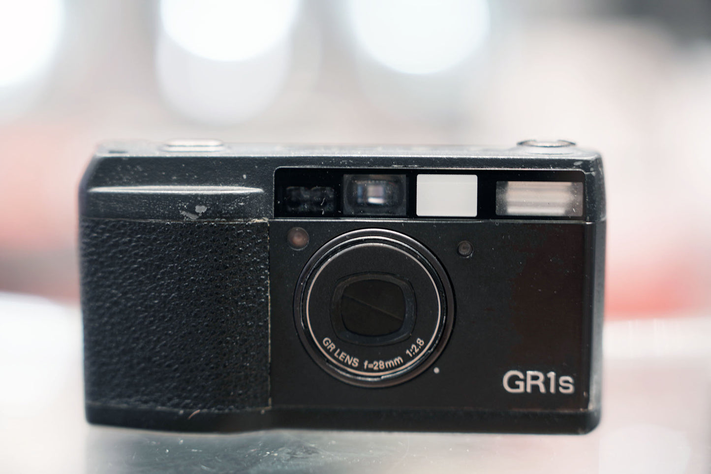 Ricoh GR1s Film Camera ( 28mm F/2.8 Lens)