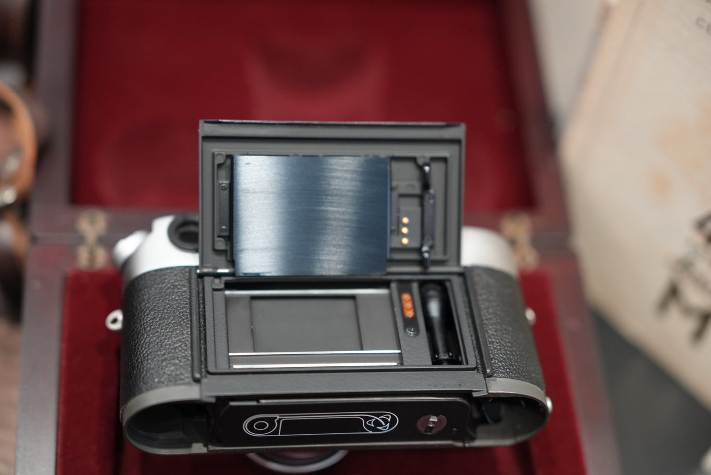 Leica M6J Film Camera With Elmar-M 50Mm F/2.8 Set 10440