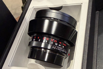 (Brand new) Leica Summilux-M 50mm f/1.4, Glossy Black (Brass) 11713 #04989856