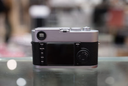 Leica M9-p Digital Camera Silver #4338453