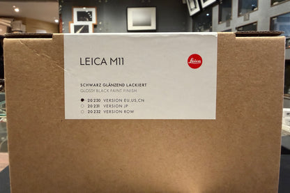 Leica M11 Glossy Black Paint digital Camera (brand new)
