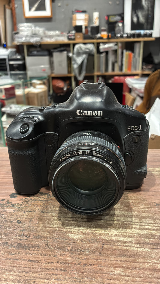 Canon Eos-1 camera with EF 50mm F/1.4 Lens #103308
