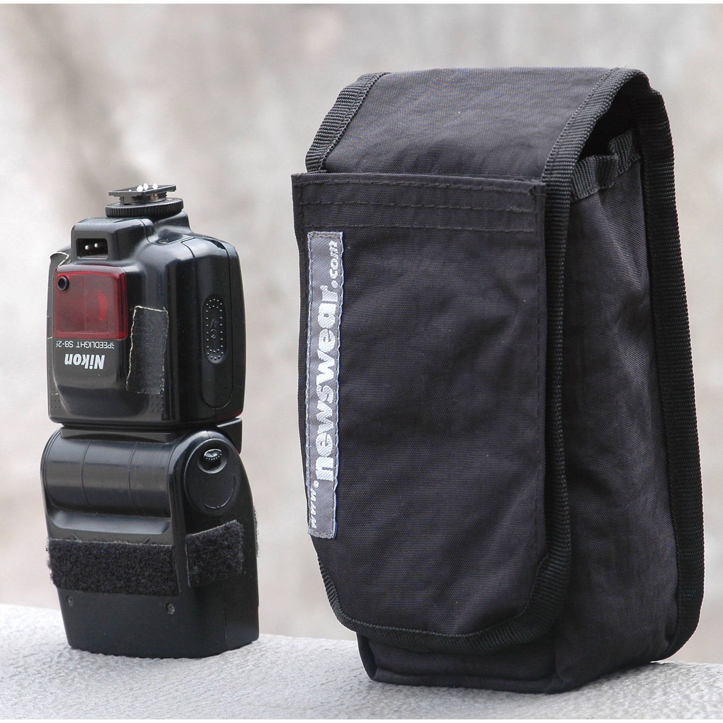 Newswear Strobe Press Pouch #954647