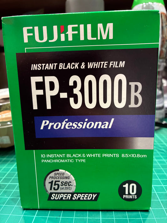 Fujifilm Instant Color Film FP-3000B Professional (expired in 2015/5)