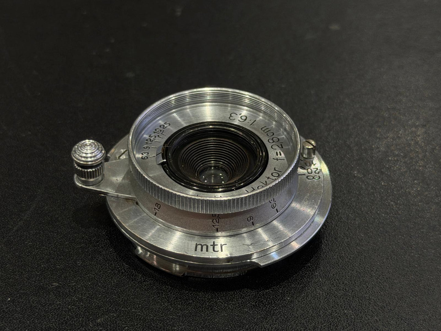 Leitz Hecktor 28mm F/6.3 LTM+ Leitz 28mm Viewfinder + SOOHN hood #274364