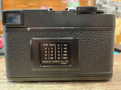 Minolta CLE Film Camera With 40mm F/2 Lens