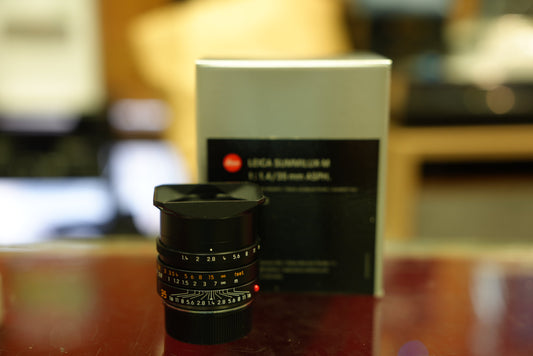 Leica Summilux-M 35mm F/1.4 Asph #4194517