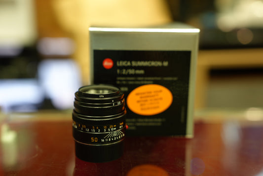 Leica Summilux-M 50mm F/2 #4115442