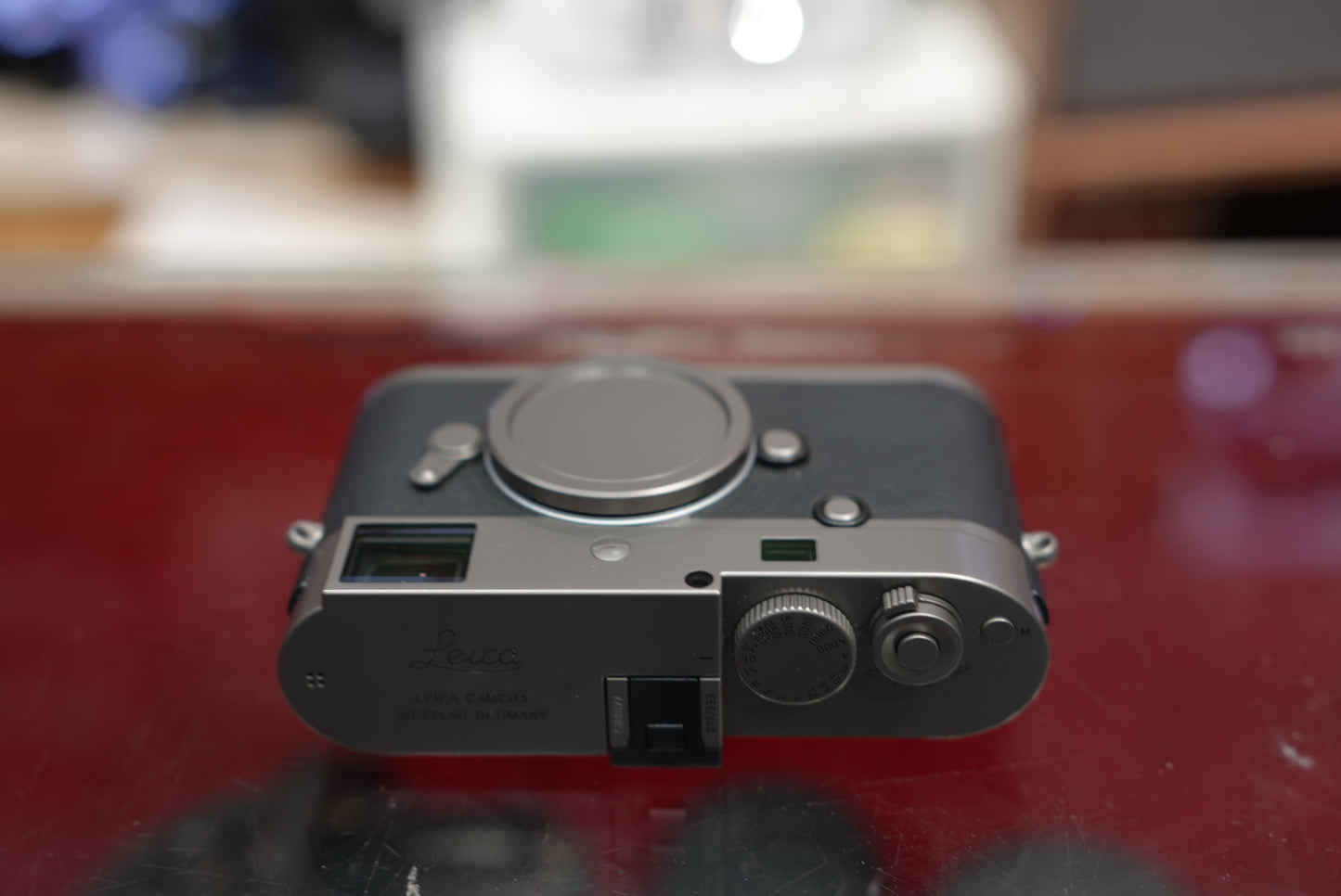 Leica M-P 240 Digital Camera Titanium Set #9010407