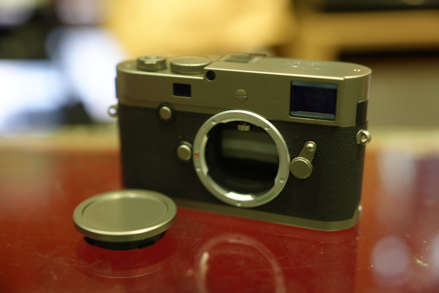 Leica M-P 240 Digital Camera Titanium Set #9010407