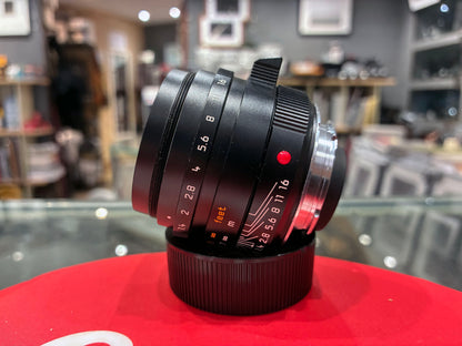 Leica Summilux-M 35mm F/1.4 Asph #4653756 (11663)