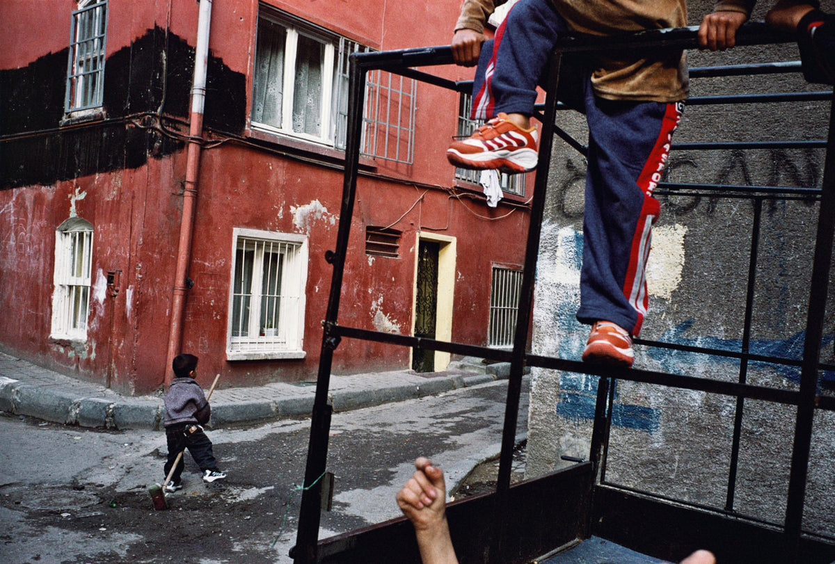 Alex Webb Istanbul City Of A Hundred Names(Signed)