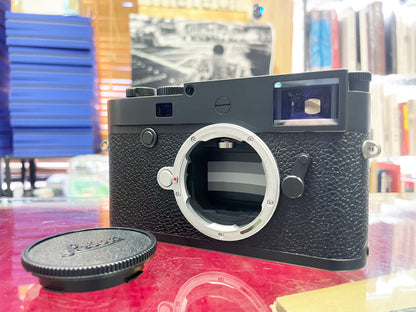 Leica M10-P Digital Camera Black (Used)