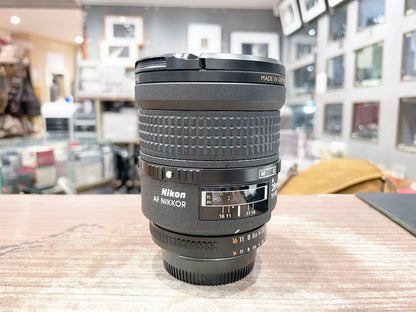 AF Nikkor 28mm F/1.4D (With HK-7 Hood)