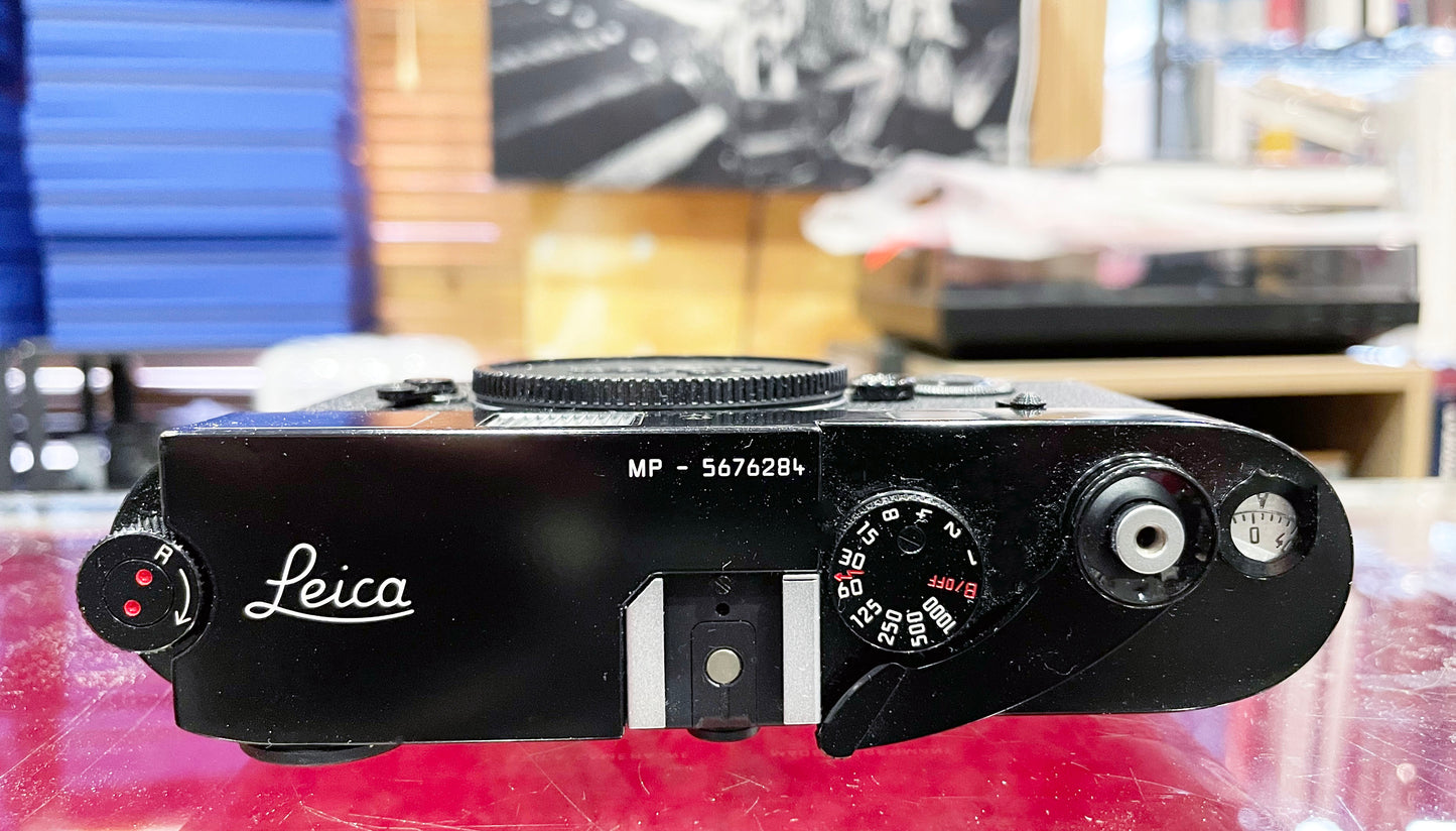 Leica MP Film Camera 0.72 Black Paint