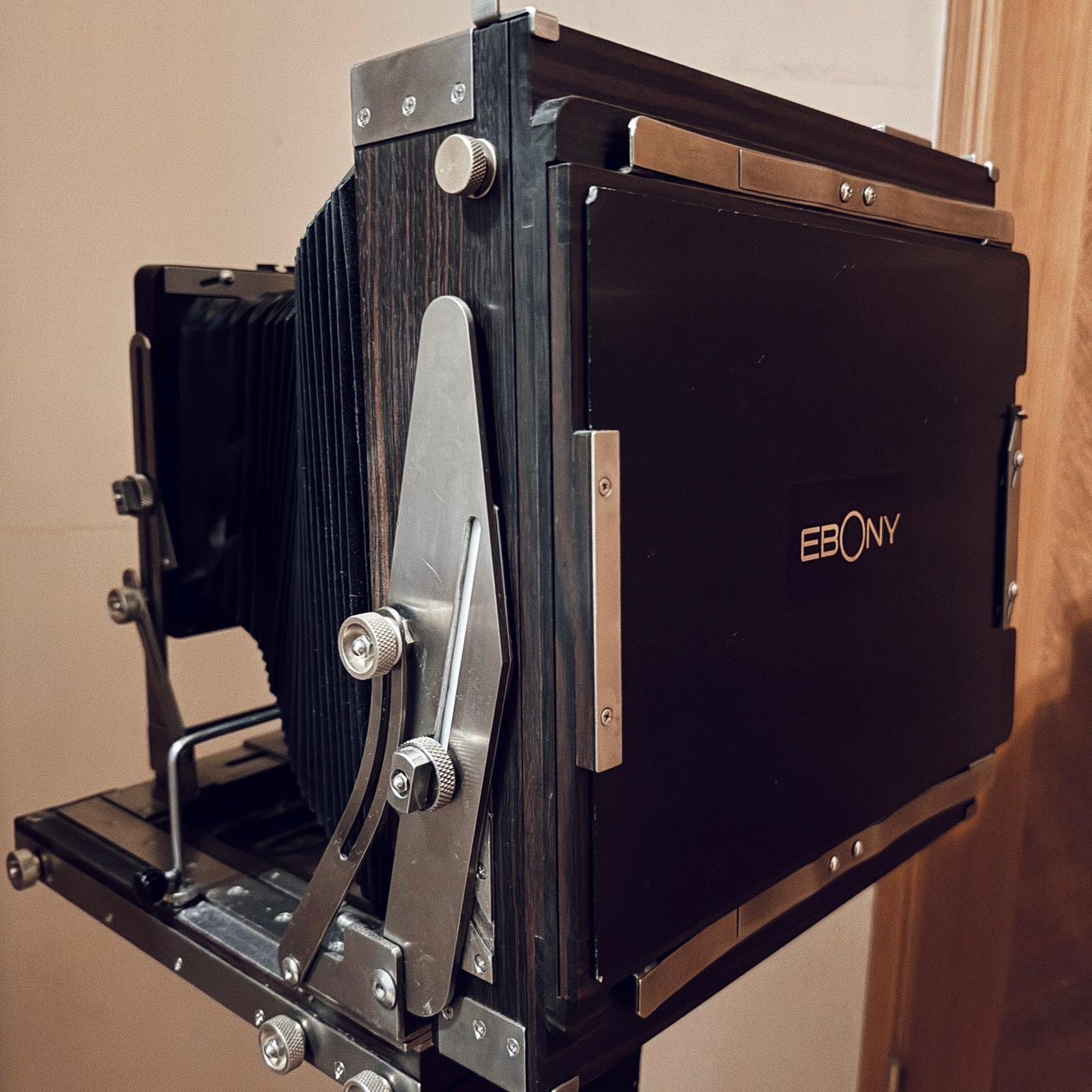 Ebony SV810U Ti 8X10 Ti Titanium Large Format Film Camera (Made By Ebony Wood) SV810 大畫幅相機