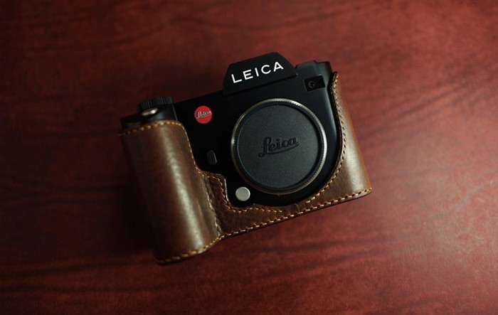 Crocodile edition] Heritage Camera bag : LEICA CASES & STRAPS by handcraft  - Arte di mano