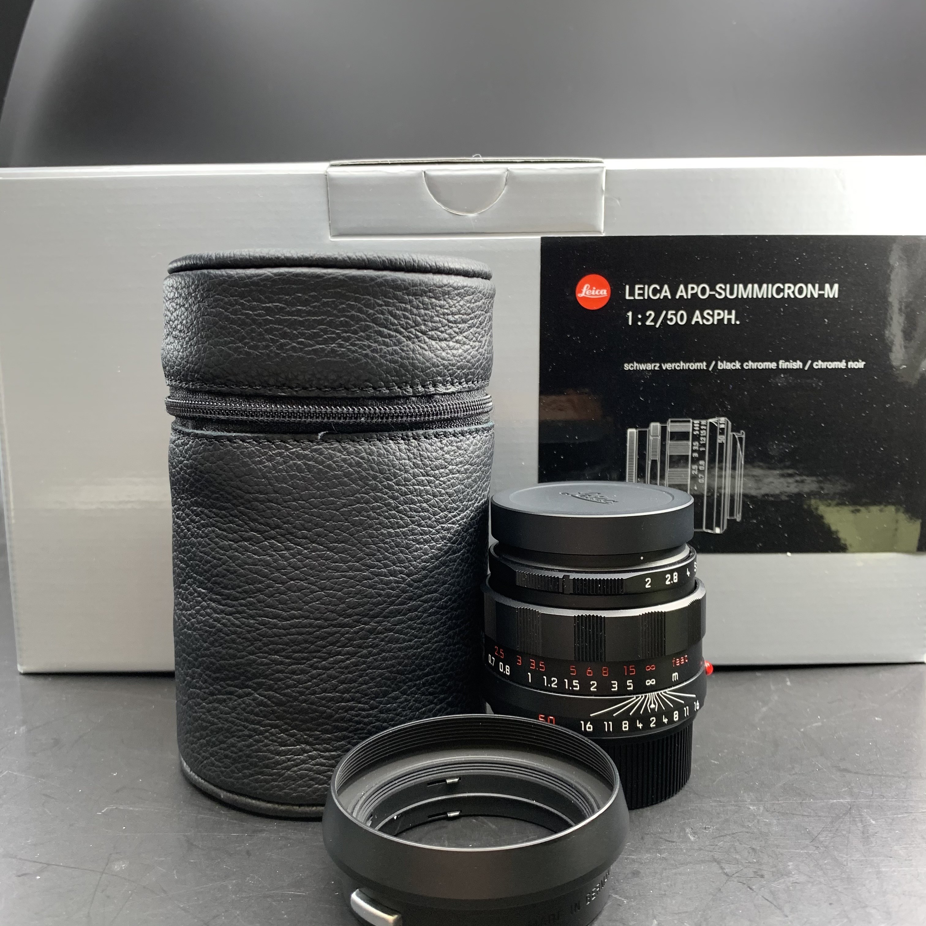 leica black chrome lens