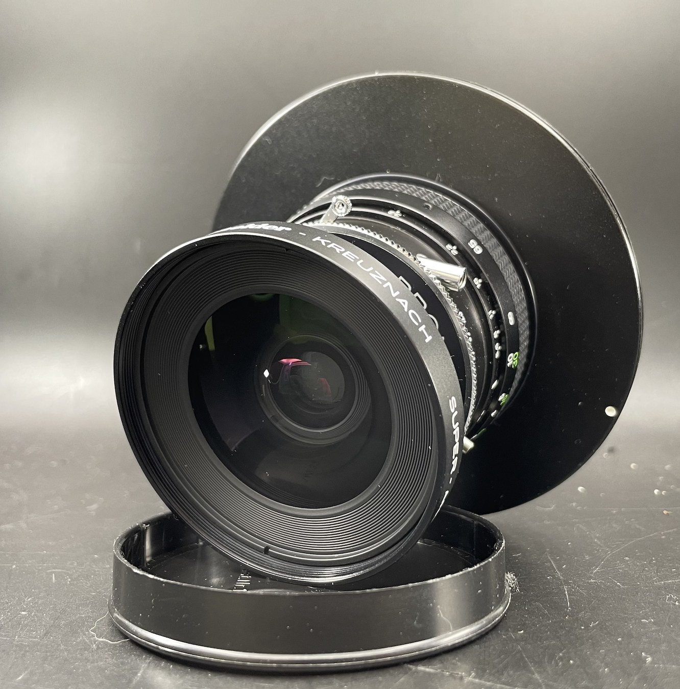 Schneider Super- Angulon 65mm F/5.6 (HOLD) - meteor