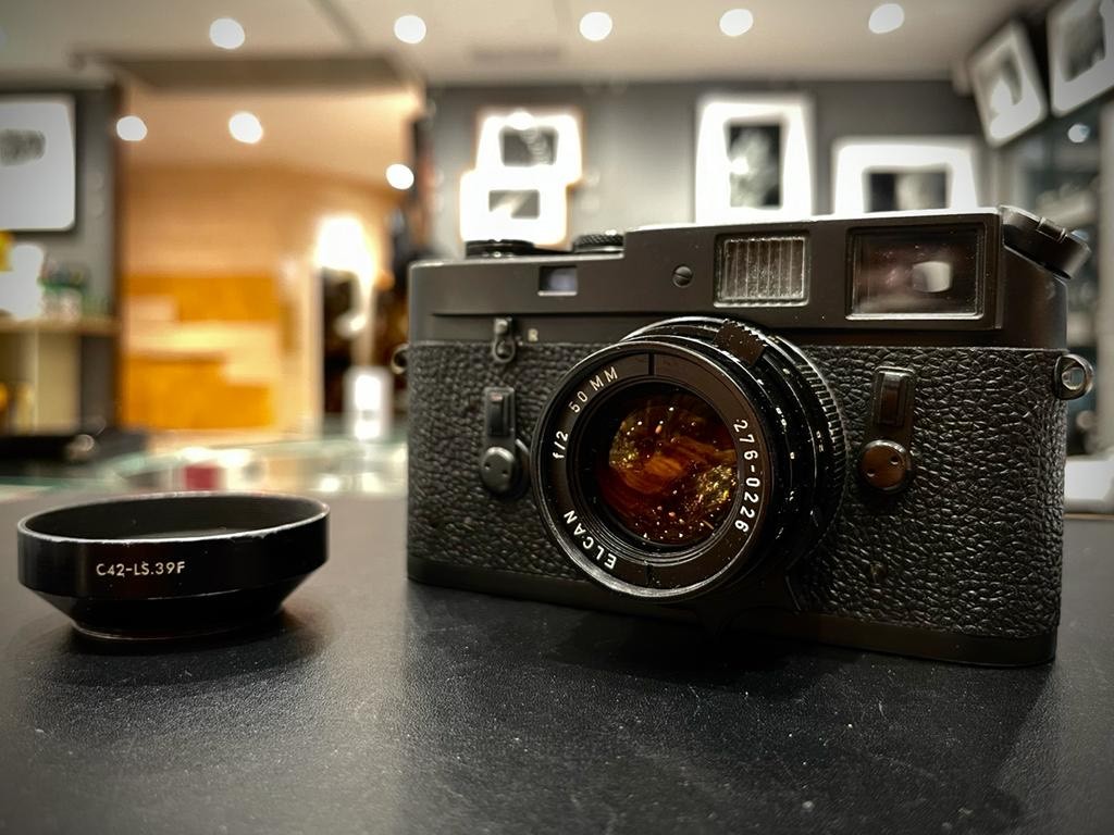 Leica M4 Ke-7A Military Film Camera Elcan 50mm F/2 Lens - meteor