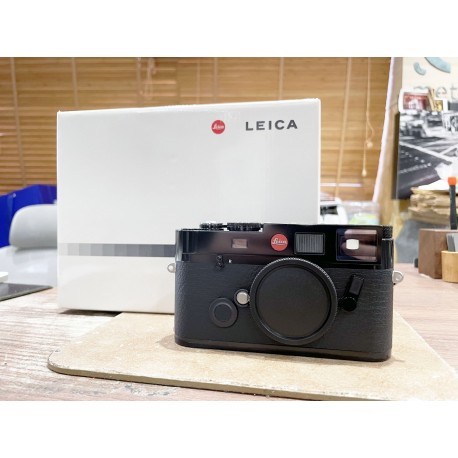 leica m6 TTL 0.85 black paint 'dragon 2000' limited edition