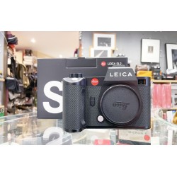 Leica SL2 Mirrorless Camera (Black)